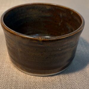 New Handcrafted Brown Pottery Bowl